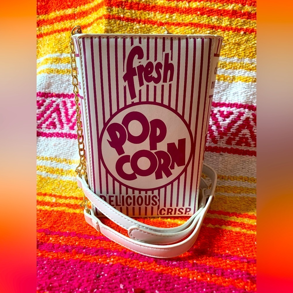 🍿 NEW Novelty Popcorn Box Crossbody Bag Vegan Leather Chain Strap
